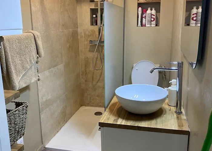 T2 Hypercentre A * Ajaccio (Corsica)